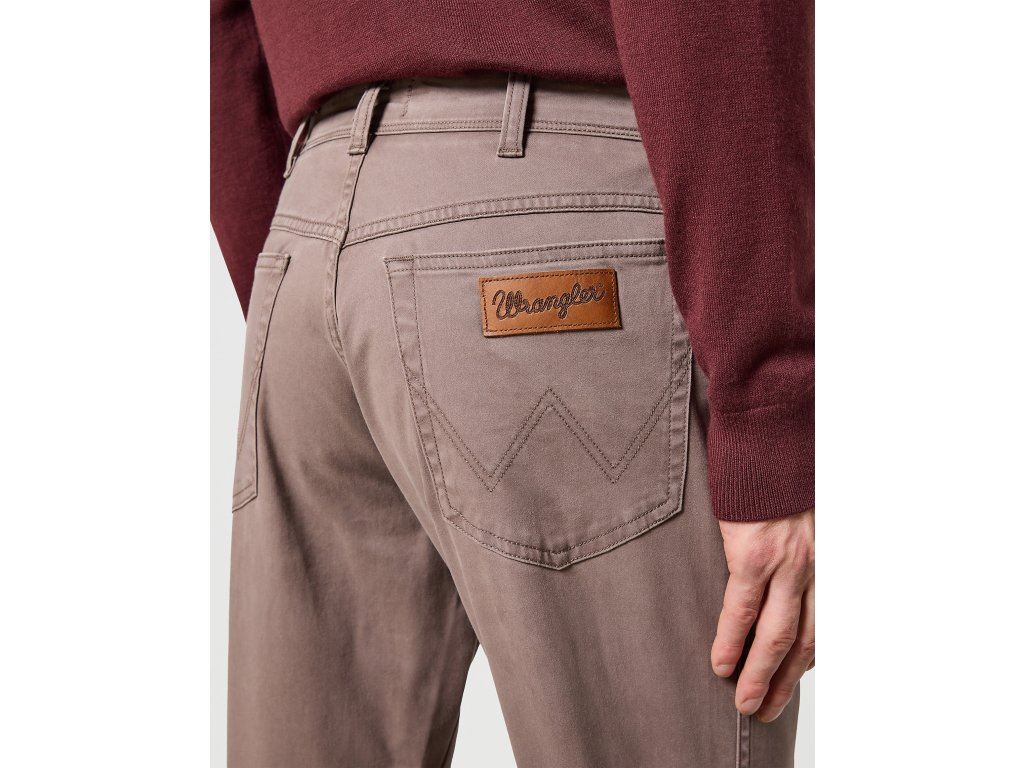 Wrangler Texas Stretch Trouser Chino For Men 112356884 in Iron Waist 38-44