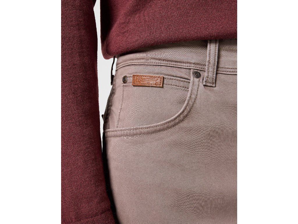 Wrangler Texas Stretch Trouser Chino For Men 112356884 in Iron Waist 38-44