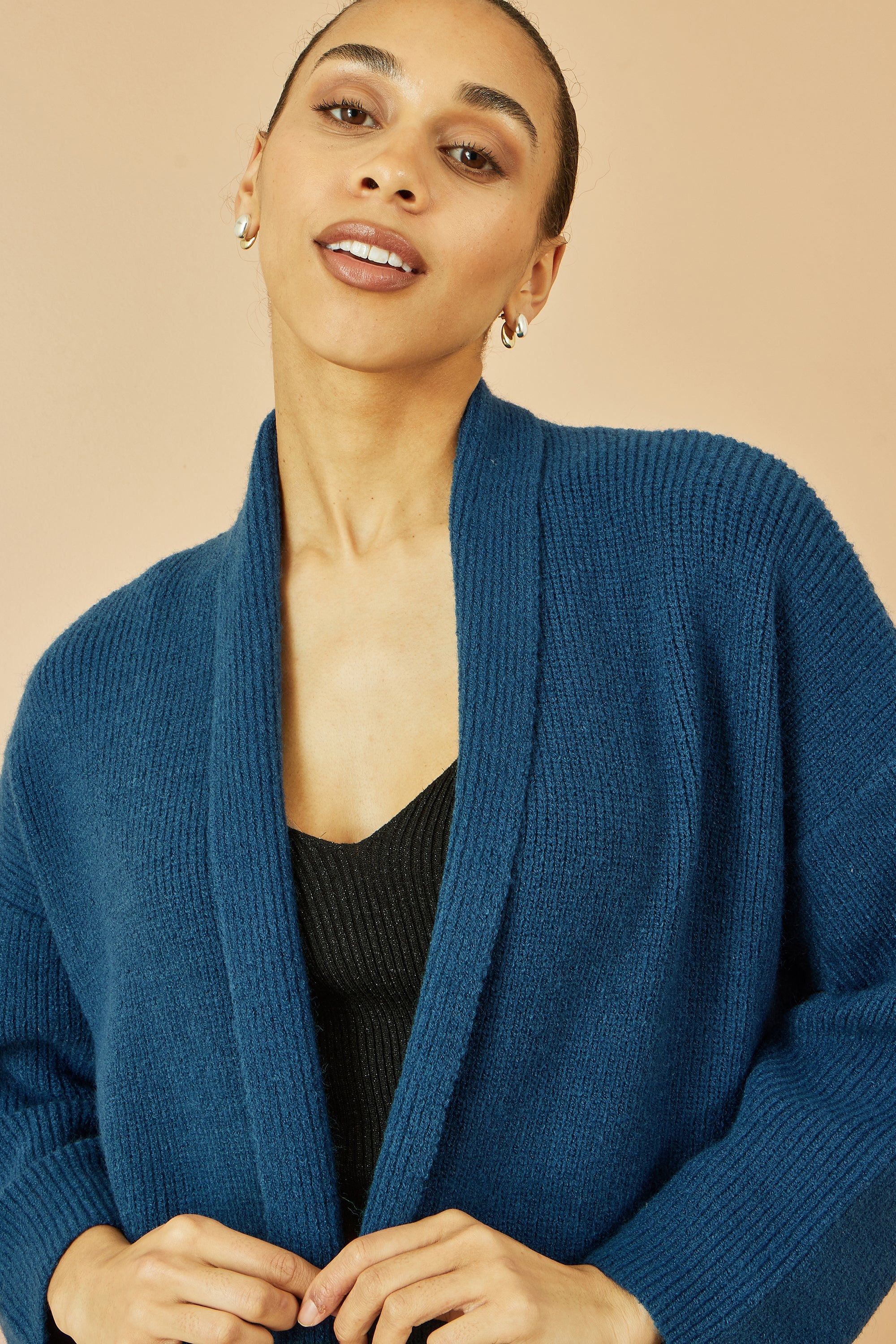 Yumi Teal Knitted Maxi Cardigan With Pockets