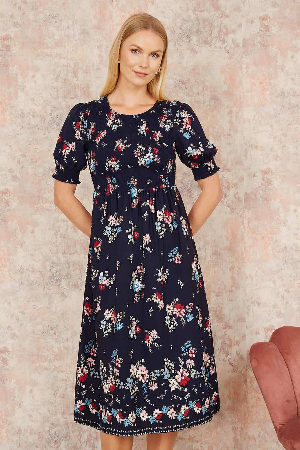 Yumi Navy Recycled Floral Ruched Midi Dress With Puff Sleeves – QHA UK Yumi Navy Recycled Floral Ruched Midi Dress With Puff Sleeves – QHA UK