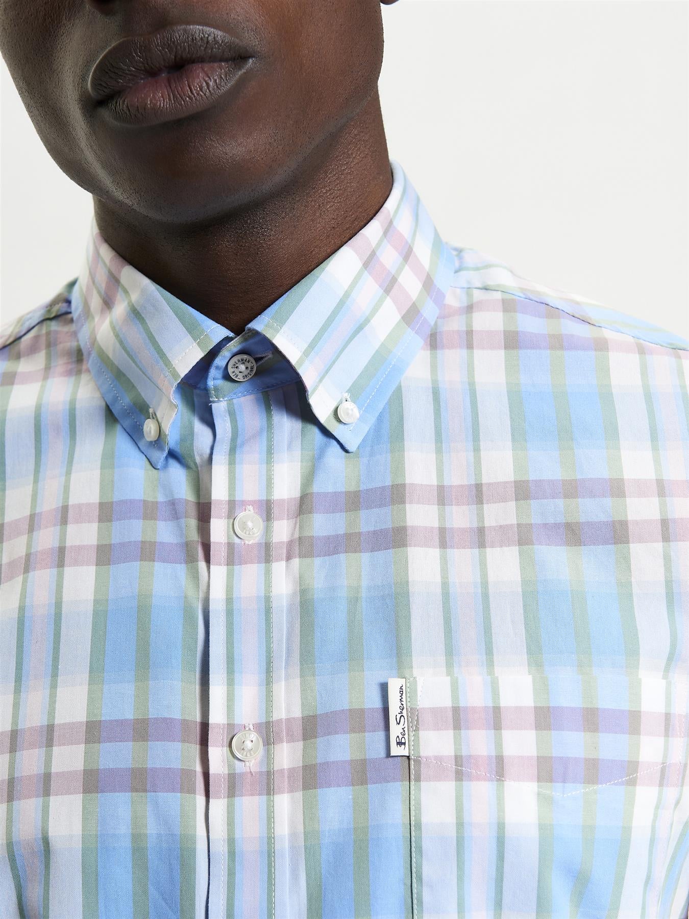 Ben Sherman Irregular Check Short Sleeve Shirt For Men in 2 Colours, 2XL-5XL