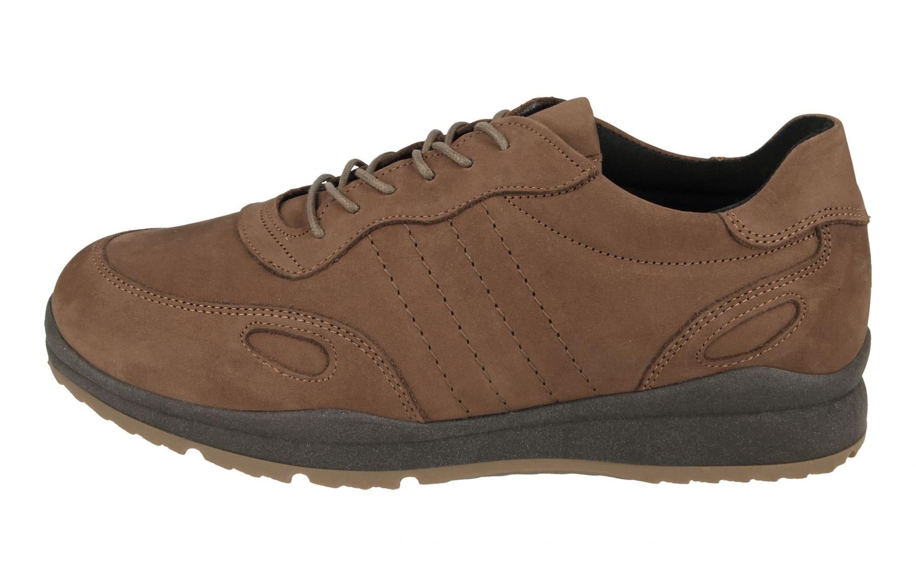 Men'S Casual Shoes (Seb)6V Wide Fit By Db Shoes in Tan nubuck