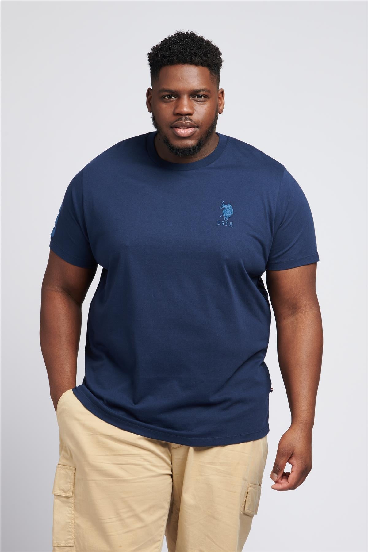 Men U.S. Polo Assn. Uspa Plain Pure Cotton T-Shirt With Large Logo Detail