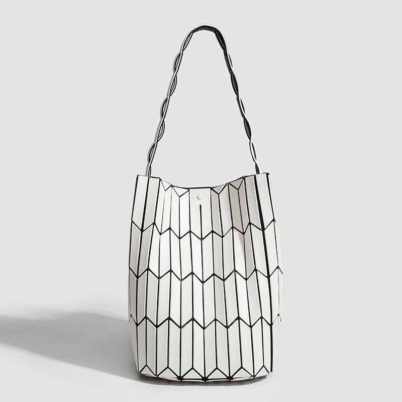 Geometric Rhombus Colour Matching Shoulder Bag