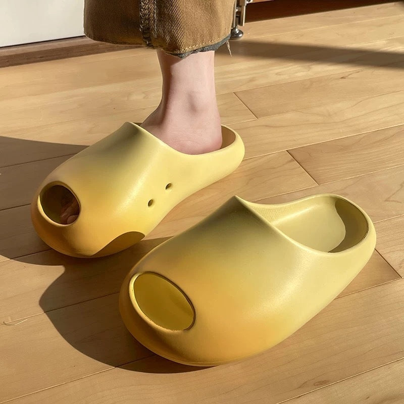 Thick-soled Unisex Cartoon Slippers