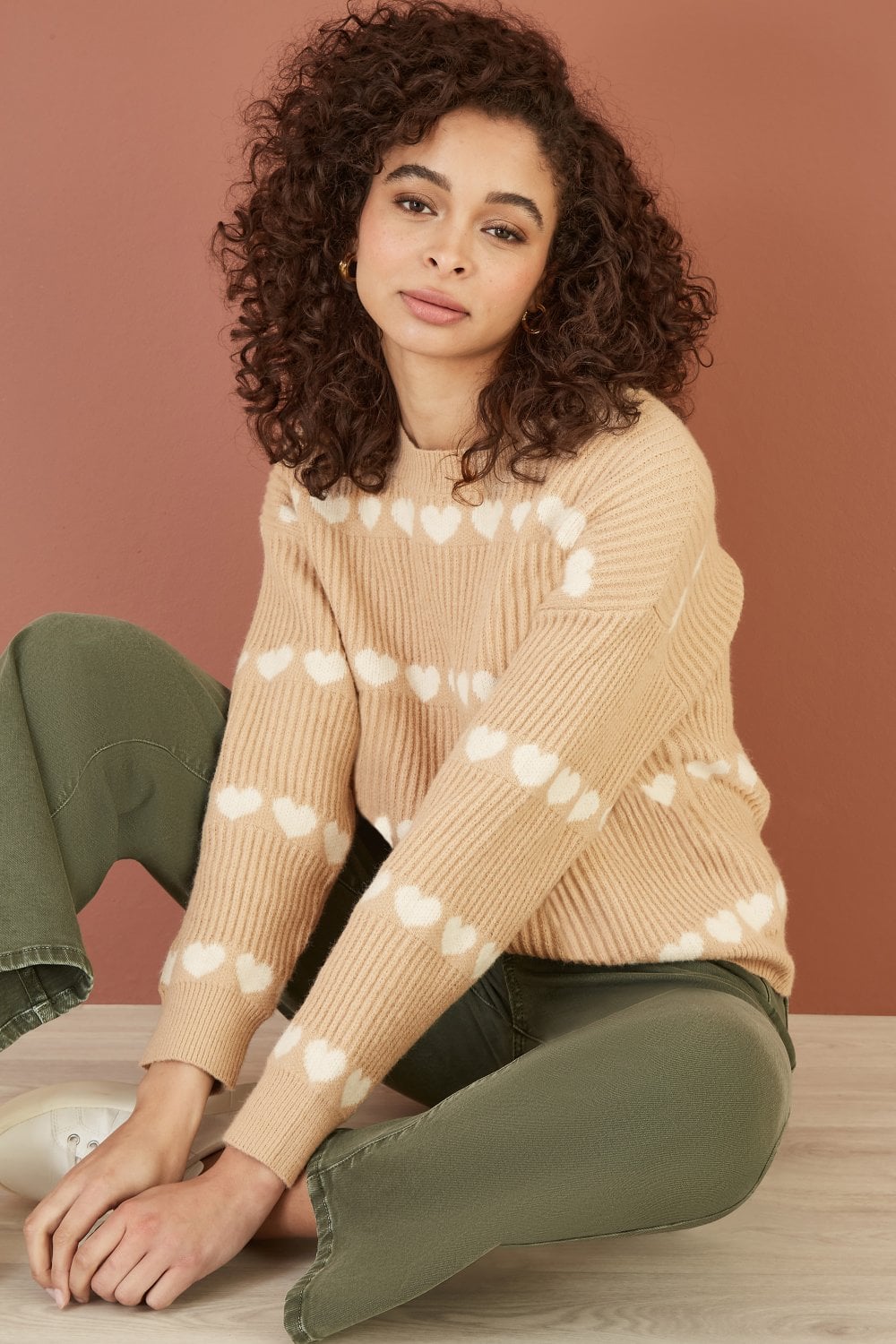 Yumi Oatmeal Knitted Jumper With Heart Stripes