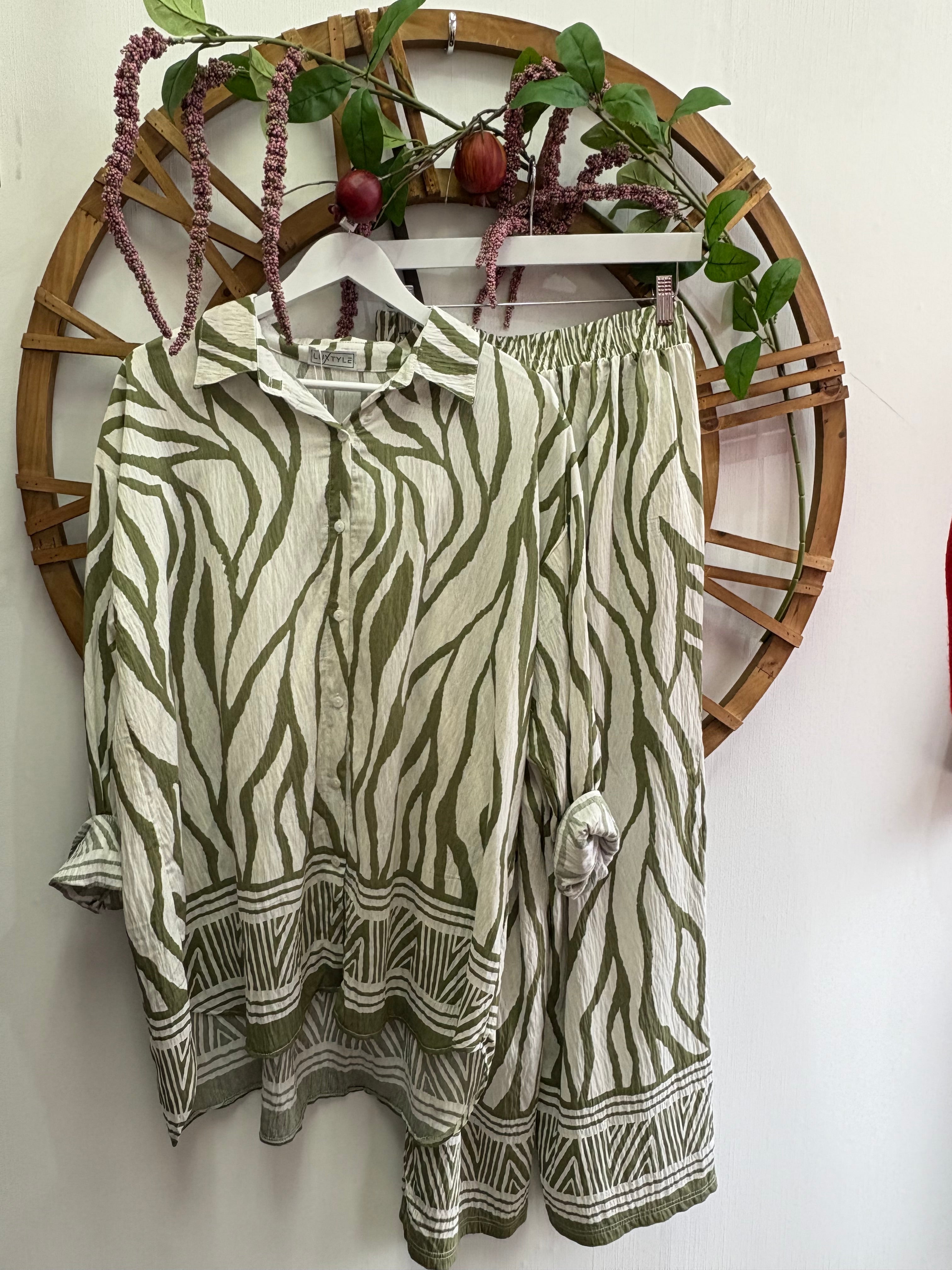 Luxtyle Zebra Co-ord Set – One Size (Fits 8–16/18)