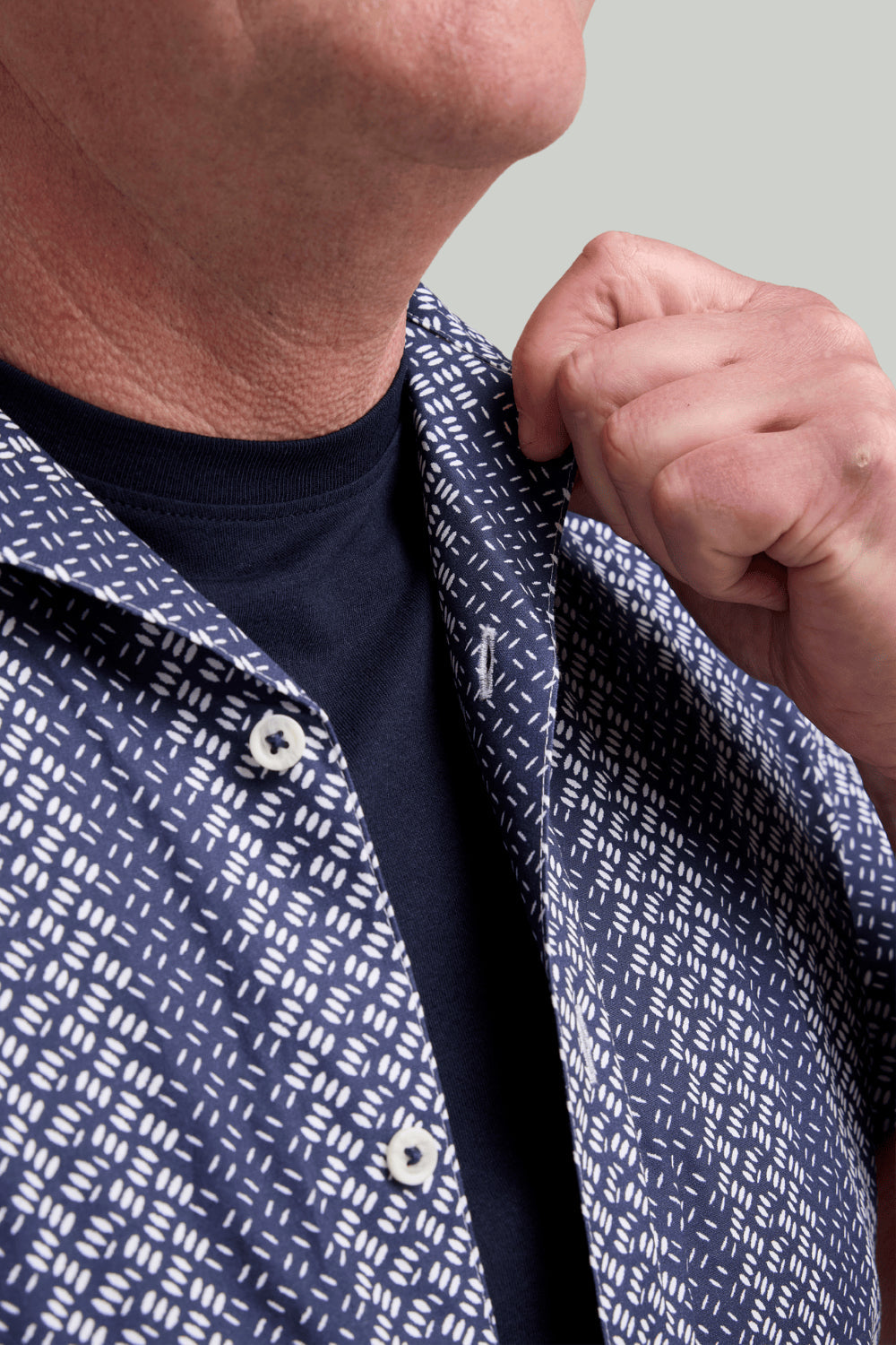 Double TWO Geometric Stripe Short Sleeve Shirt For Men in 2 Colours, M-5XL