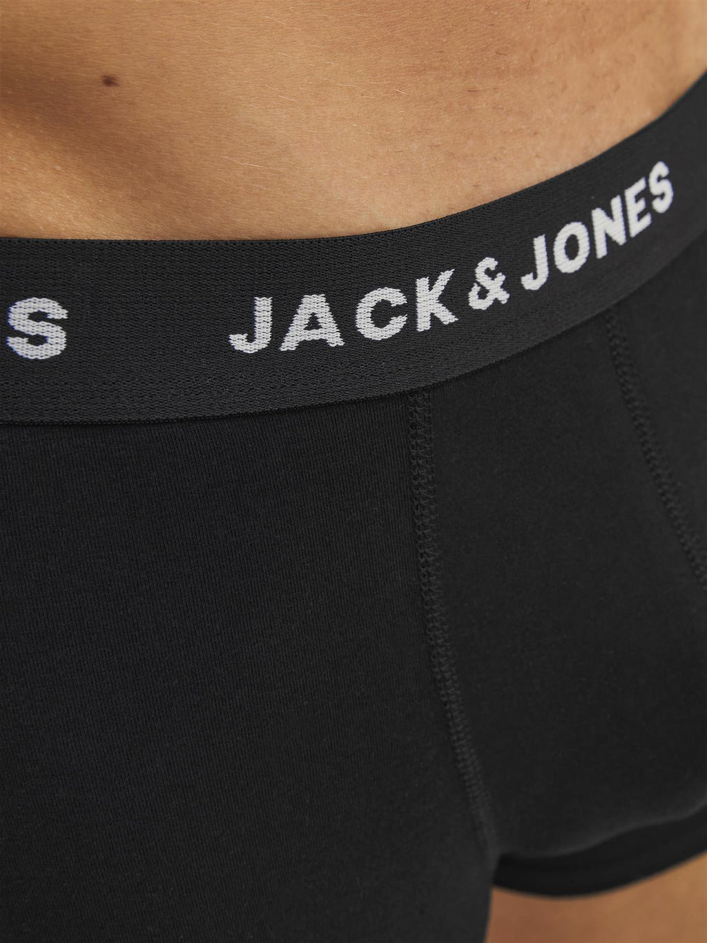 Jack & Jones Trunks With 7 Pack For Men (JACHUEY) in Black, M-XL