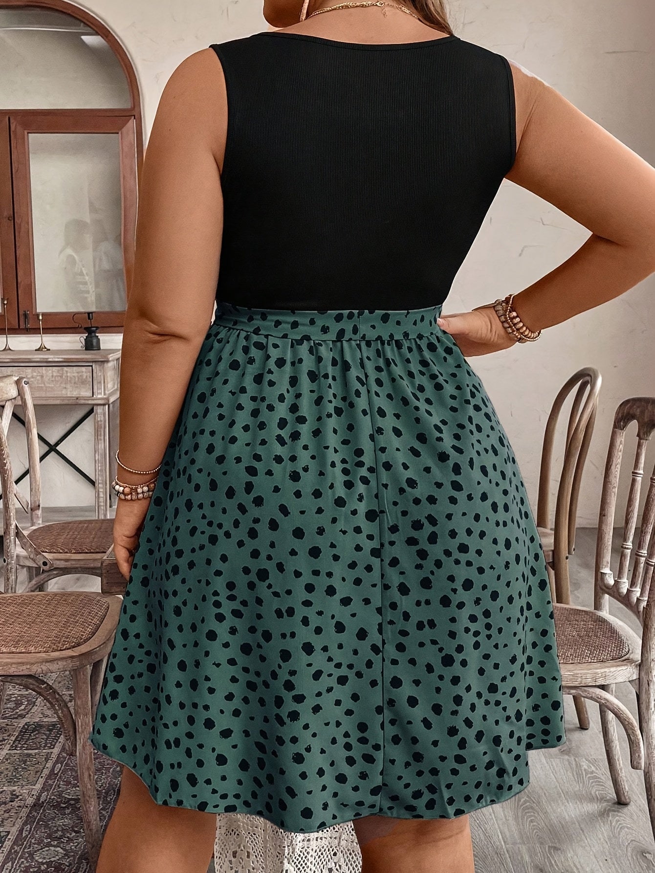 Plus Size Two-Tone Polka Dot Sleeveless Summer Dress with Ruched Detail and Belted Waist Dress
