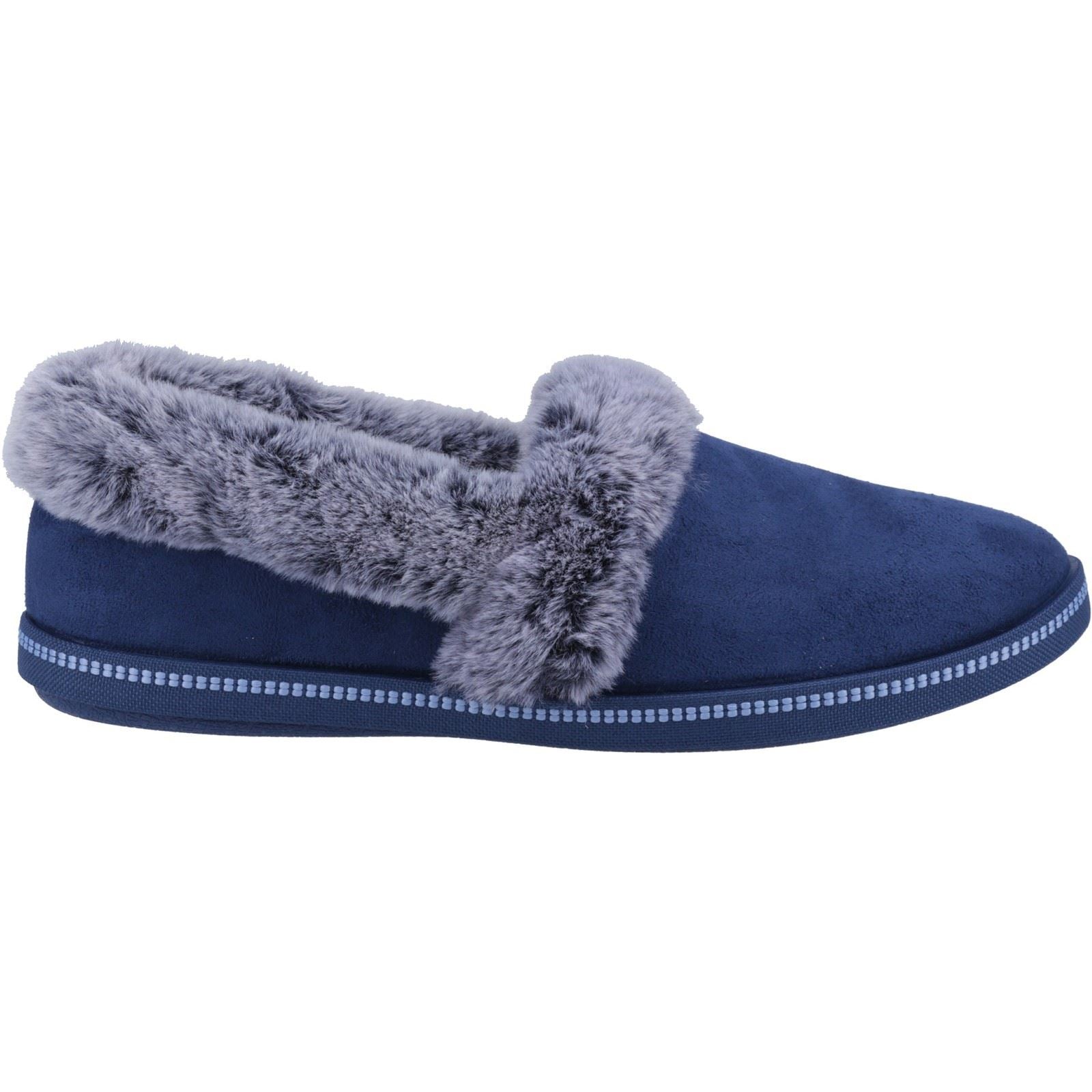 Skechers (GAR32777) Women's Cozy Campfire-Team Toasty Slipper in Navy 3 to 8