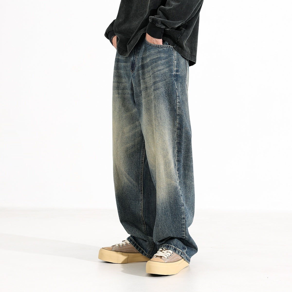 American Retro Hanging Loose Wide Leg Jeans for Men – Vintage Denim Style