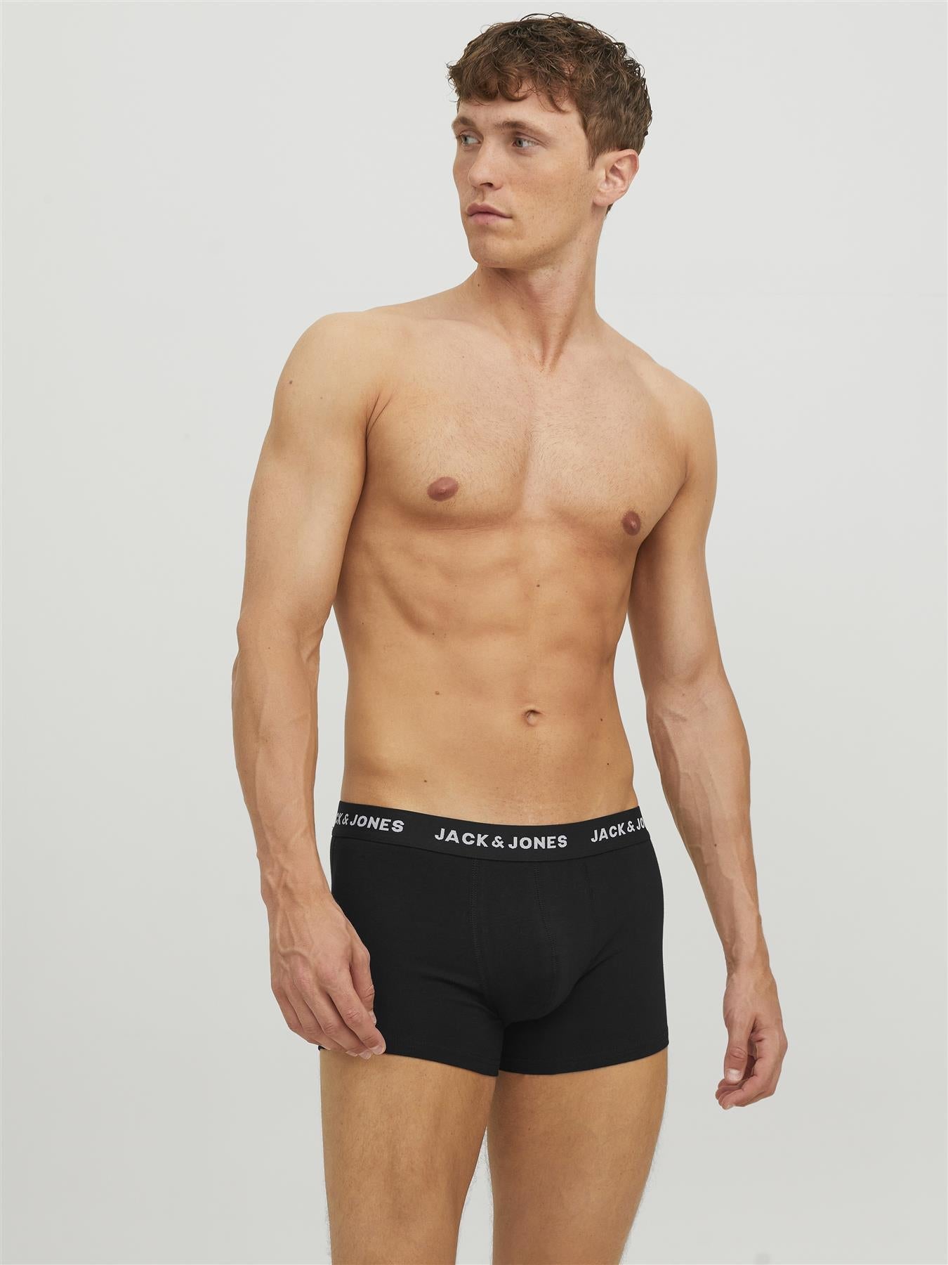 Jack & Jones Trunks With 7 Pack For Men (JACHUEY) in Black, M-XL