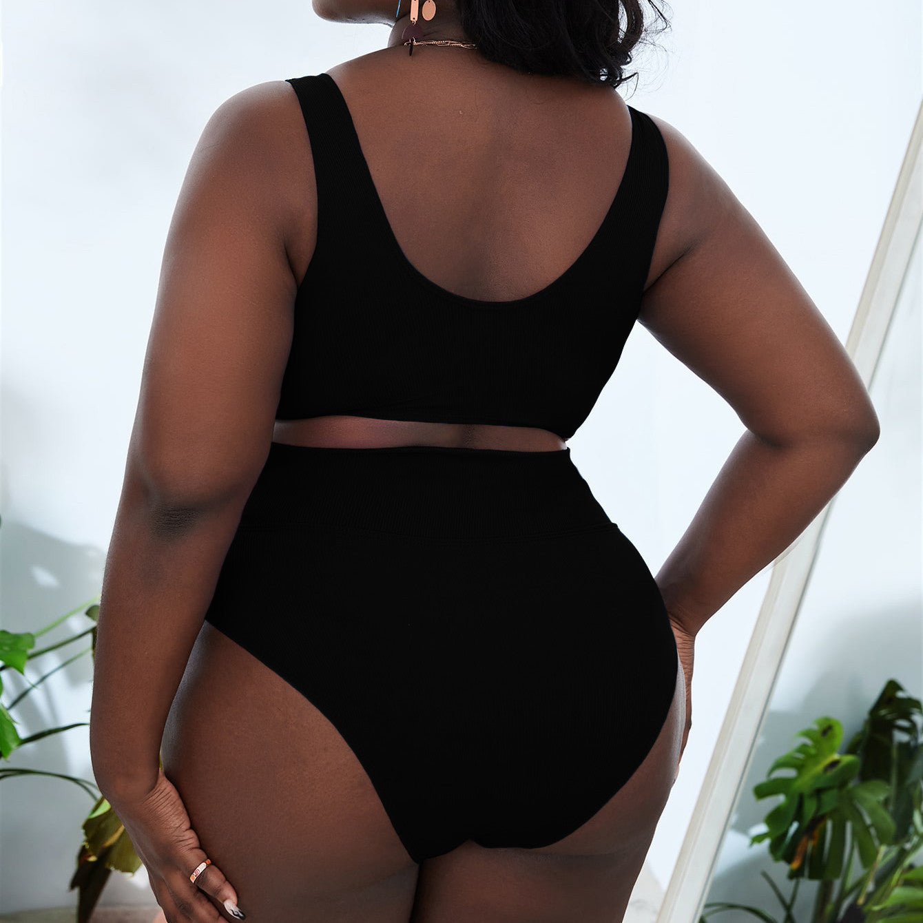 Women's Fashion Solid Color Knotted Swimsuit Set