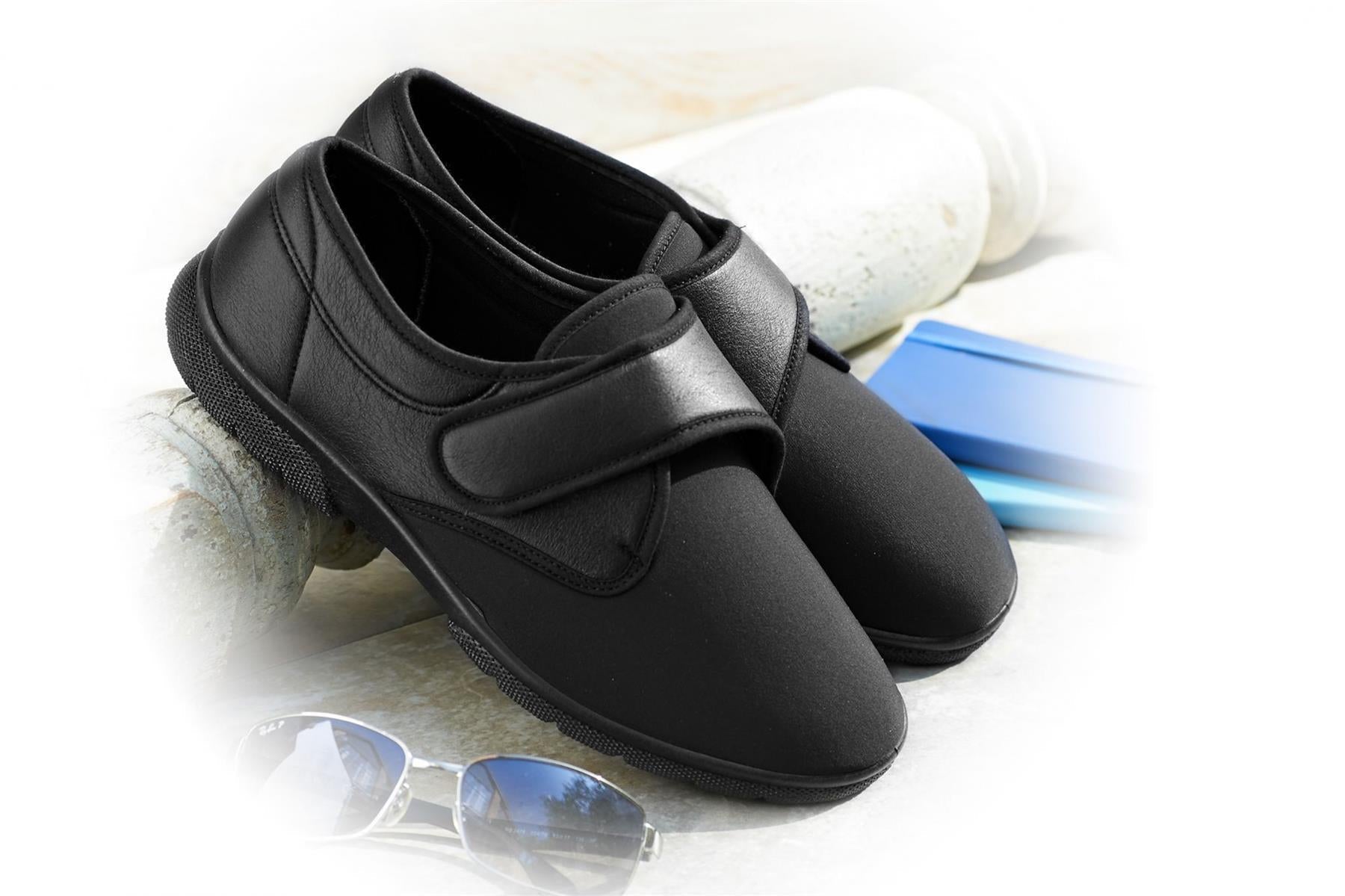 Womens (Carlton) 2V Fit By Db Shoes in Black  UK6 to  UK12