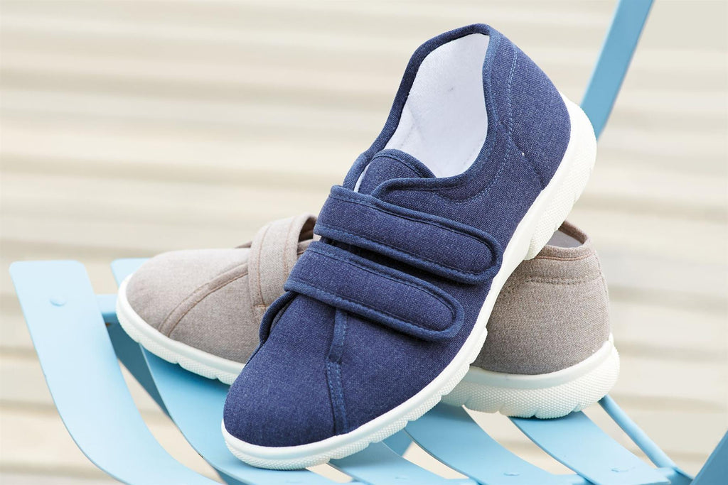 Men'S Canvas / Summer Shoes (Harris)2V Wide Fit in Navy by DB Shoes in Navy