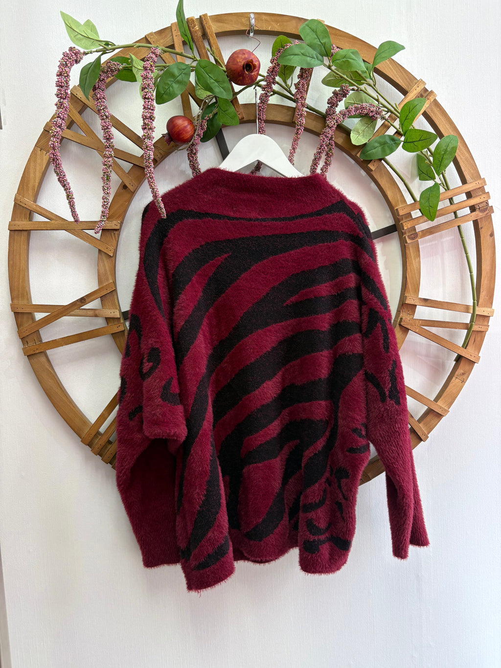 Luxtyle Fuzzy Zebra Knit Jumper – Fits up to UK18