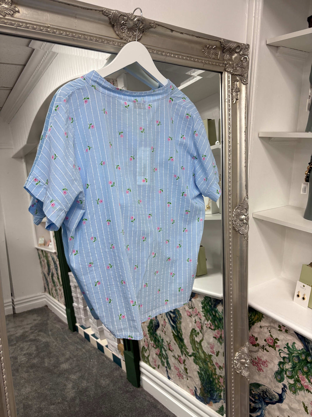 Luxtyle Flower and Stripe Short Sleeve Shirt One Size 8-18