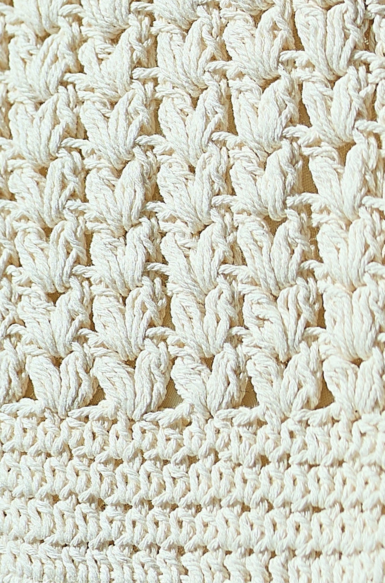 Yumi Ivory Crochet Small Cross Body