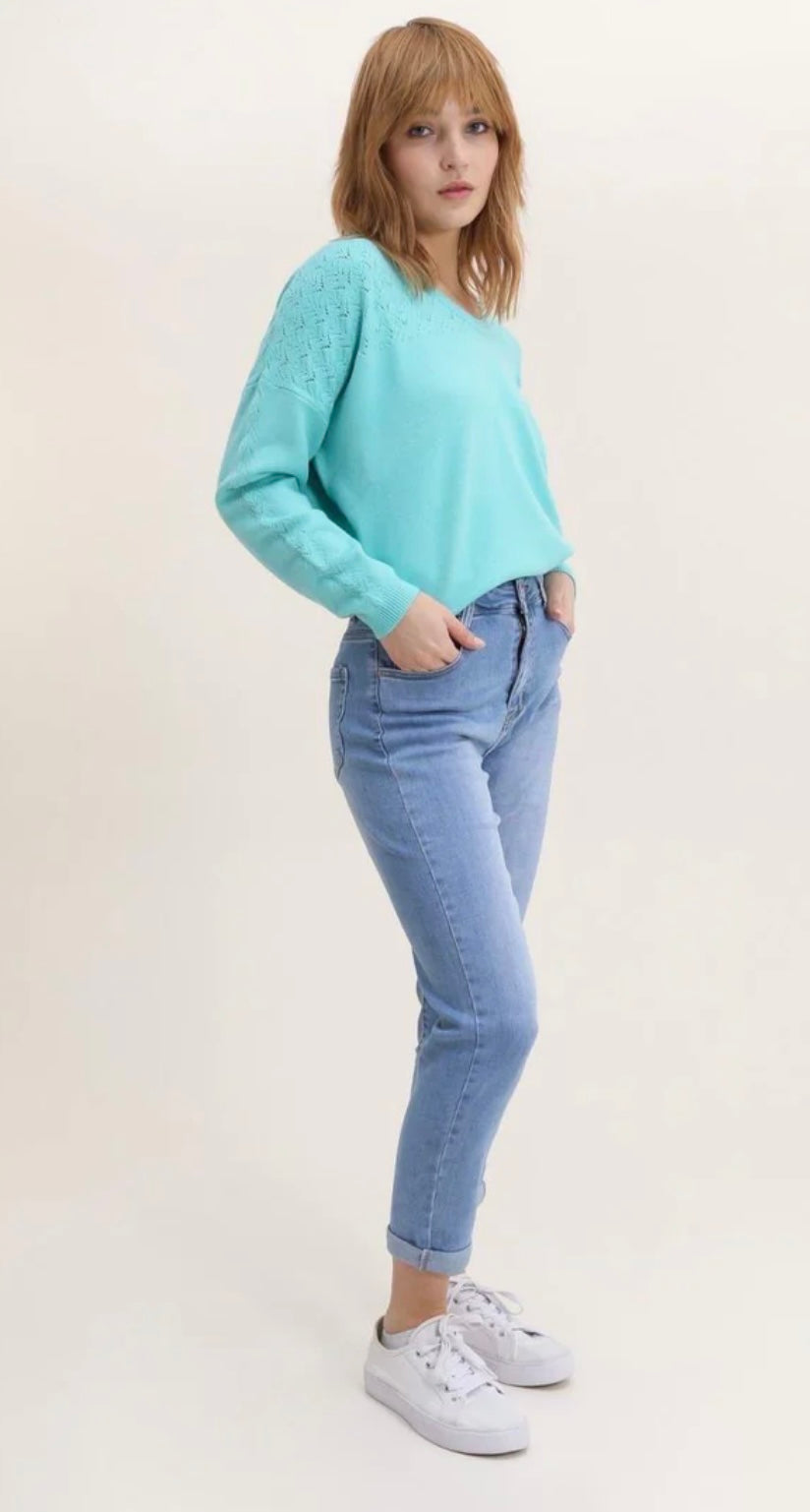 G Smack Mom Fit Jeans | Style M890 | Turn Up Ankle Denim