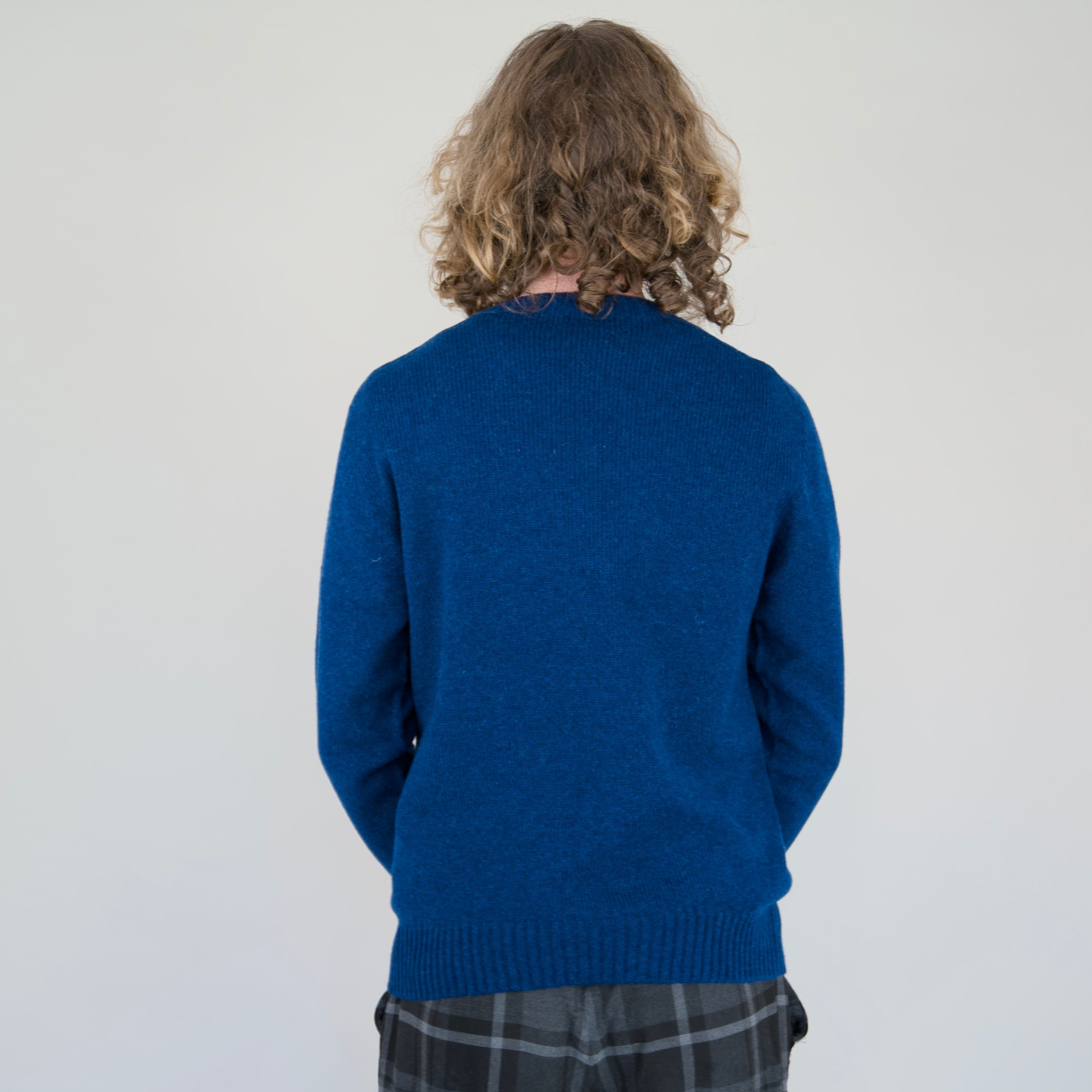 Seamless Crew Jumper – Light Navy | 100% Geelong Lambswool | Made in the UK