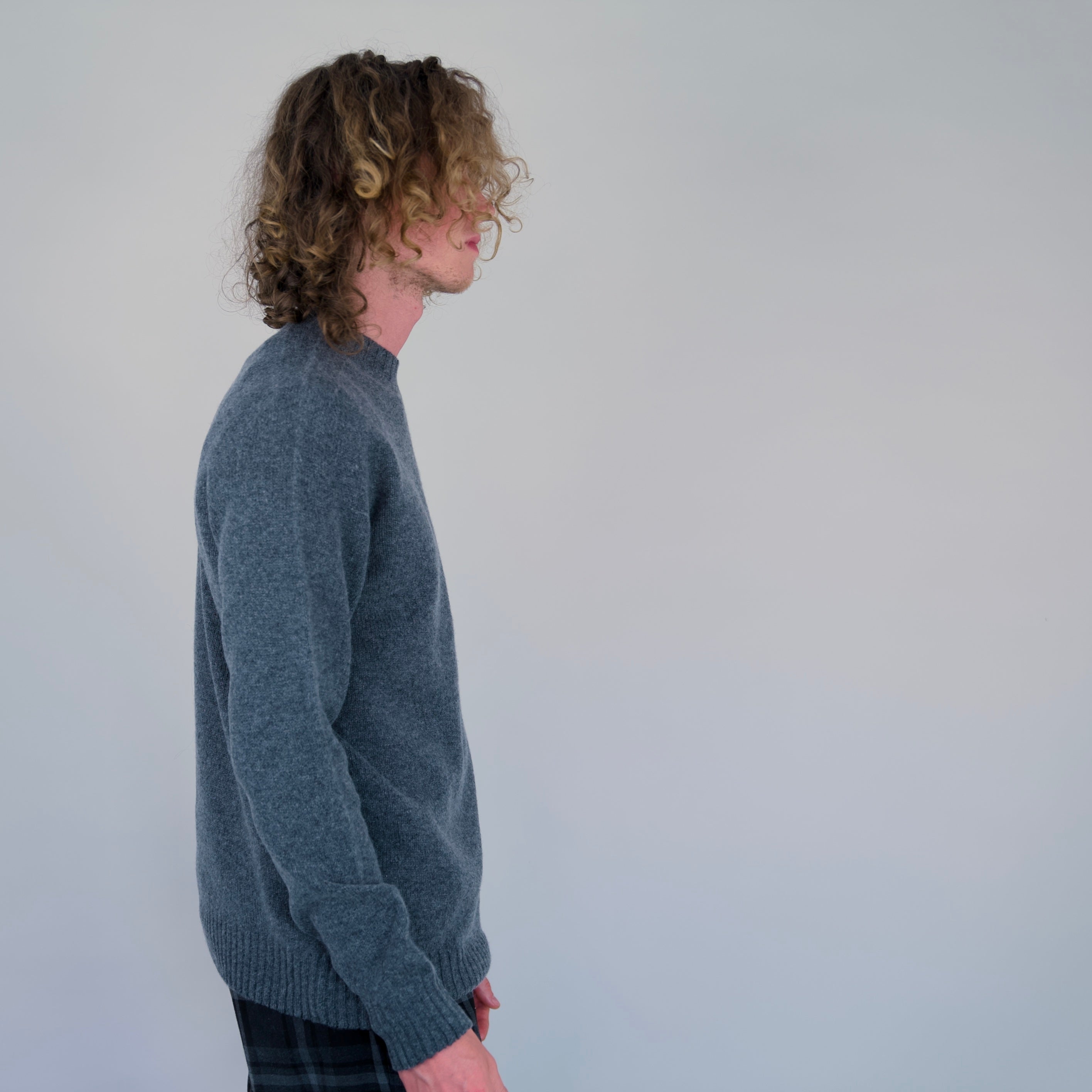 Seamless Crew Jumper - Grey | 100% Geelong Lambswool | Made in the UK