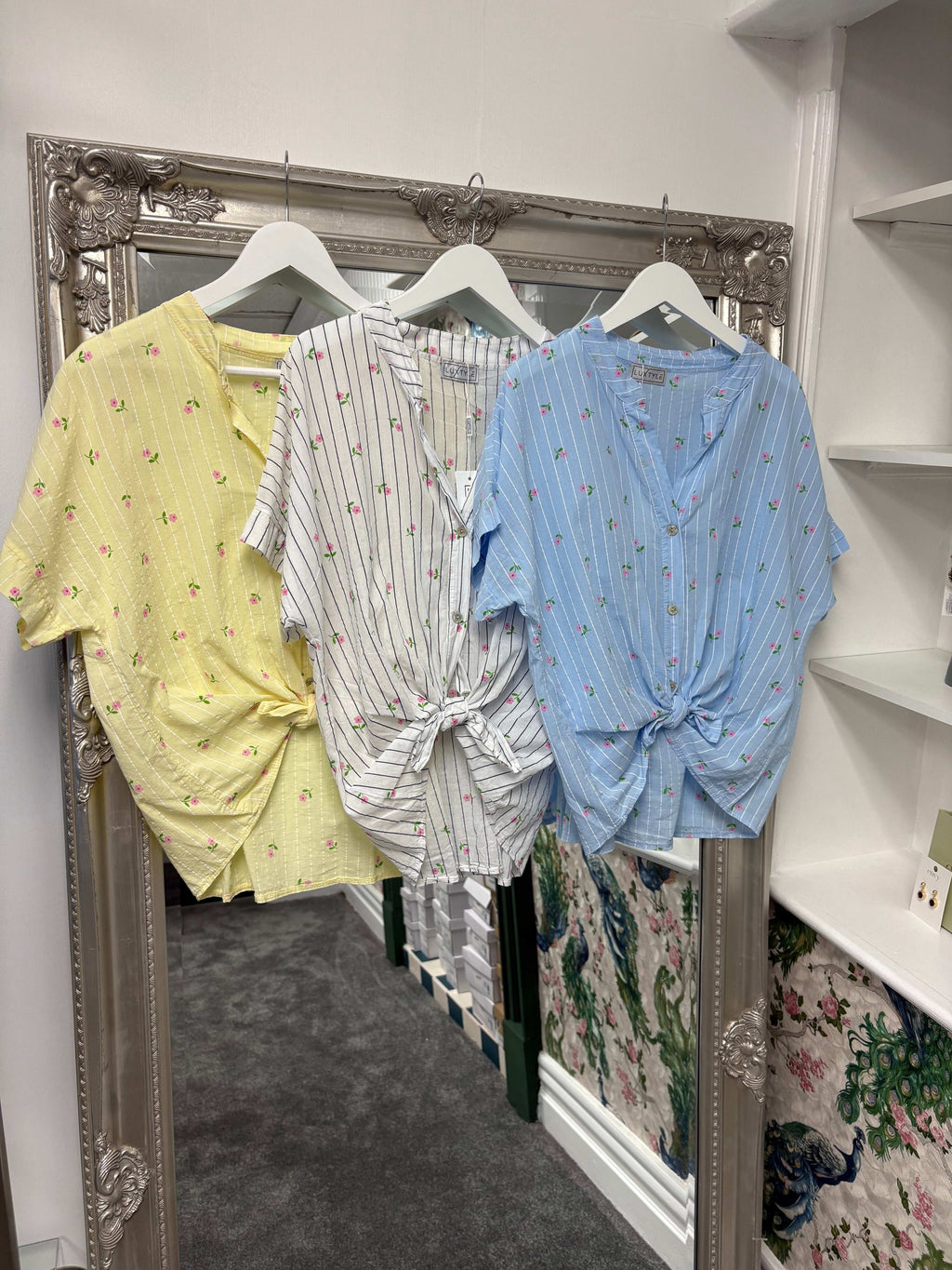 Luxtyle Flower and Stripe Short Sleeve Shirt One Size 8-18