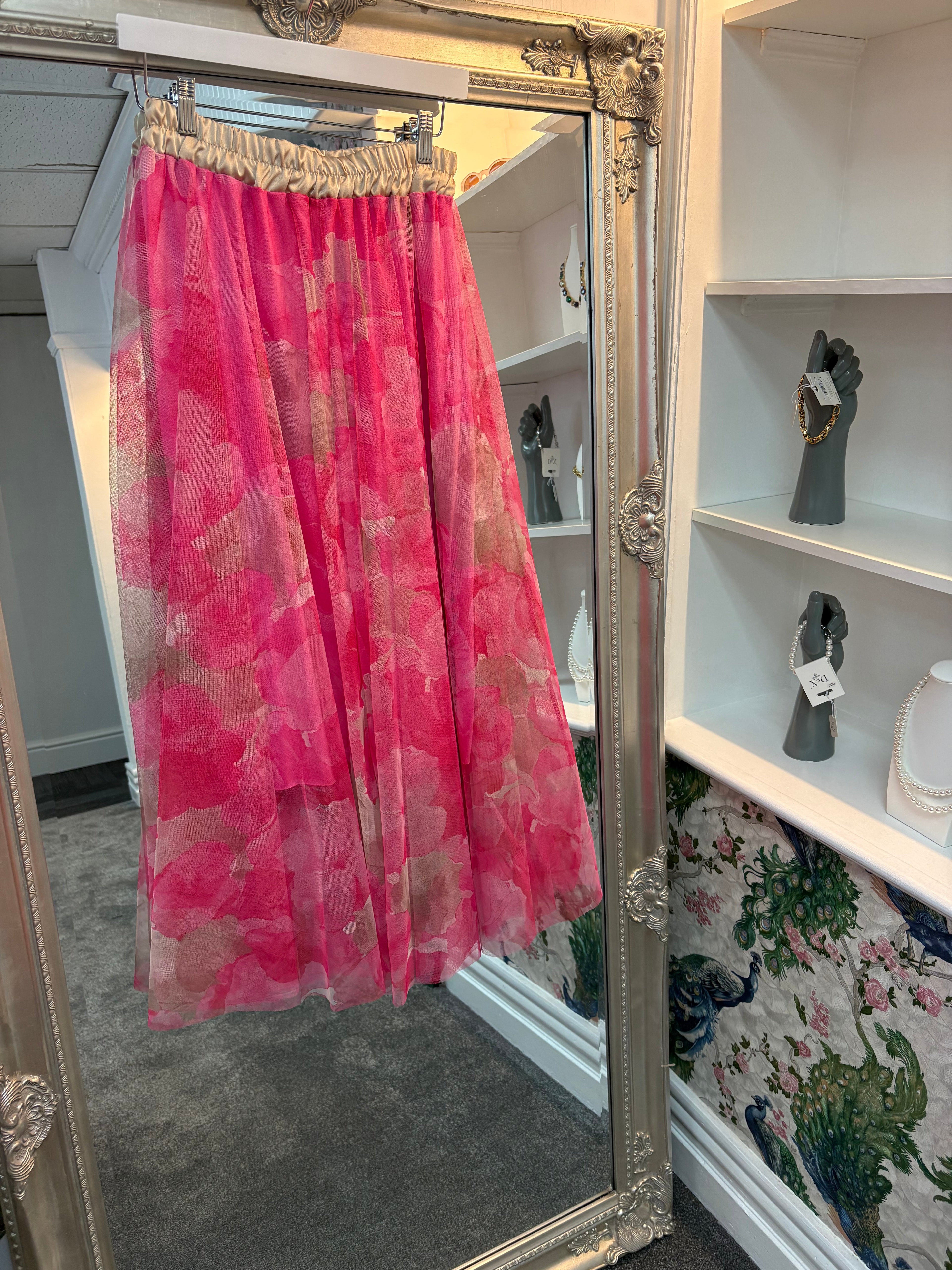 Luxtyle Floral Net Maxi Skirt – One Size Fits 8-16
