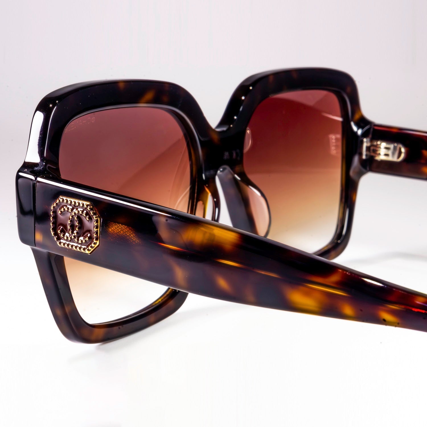 CHANEL Sunglasses CH5479/C714S5
