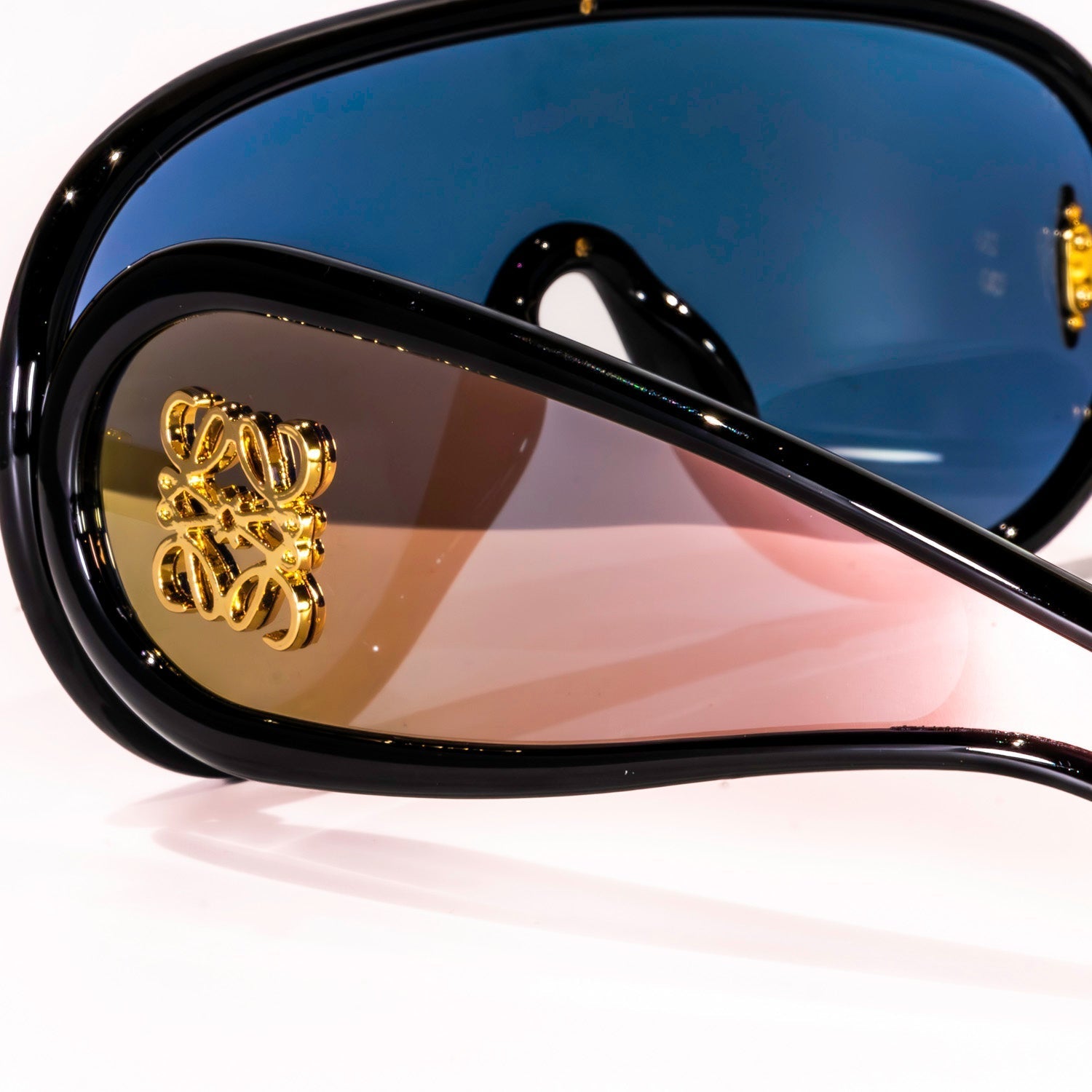 Loewe Wave Mask Sunglasses