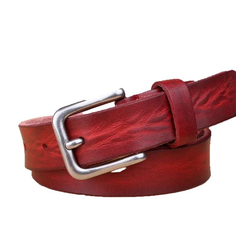 Red leather belt with silver buckle on a white background, featuring the brand 'MaiKun'.