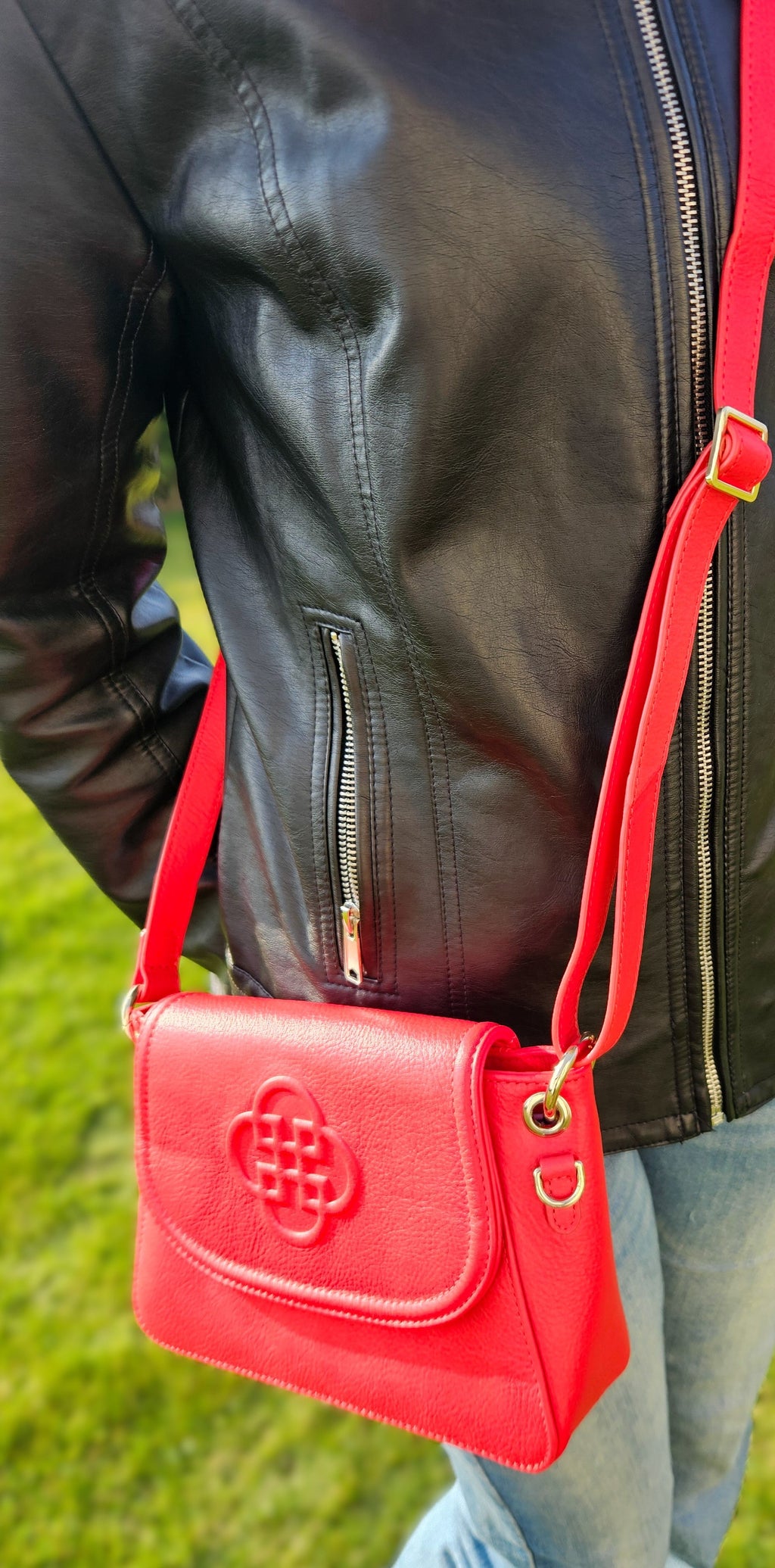 SADDLER EMMA  Real Leather Designer Flapover Handbag with Ring Detail