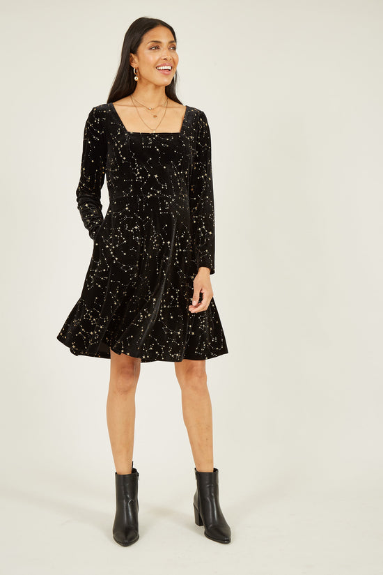 Yumi Black Star Foil Print Long Sleeve Skater Dress - QHA UK