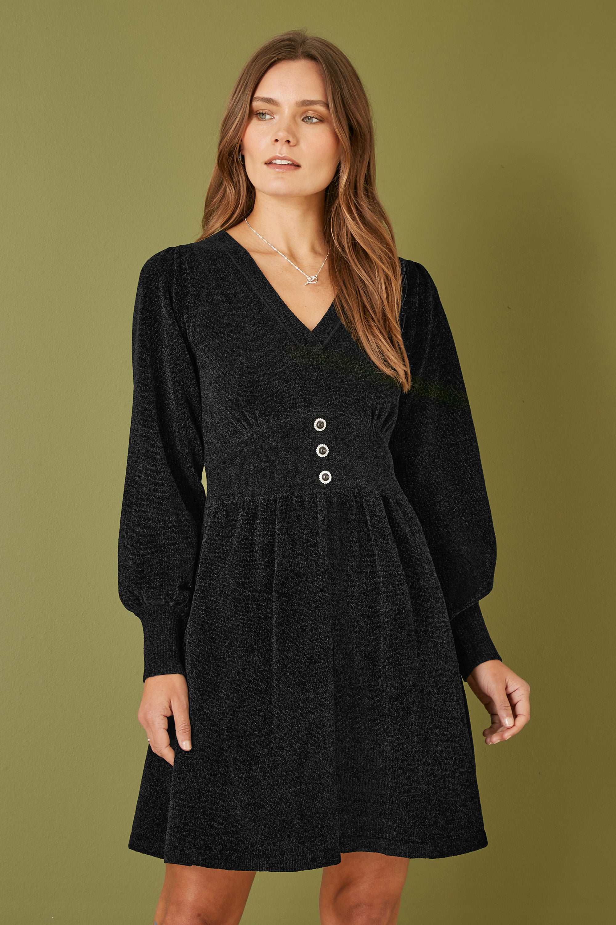 Yumi Black V Neck Empire Line Knitted Skater Dress - QHA UK