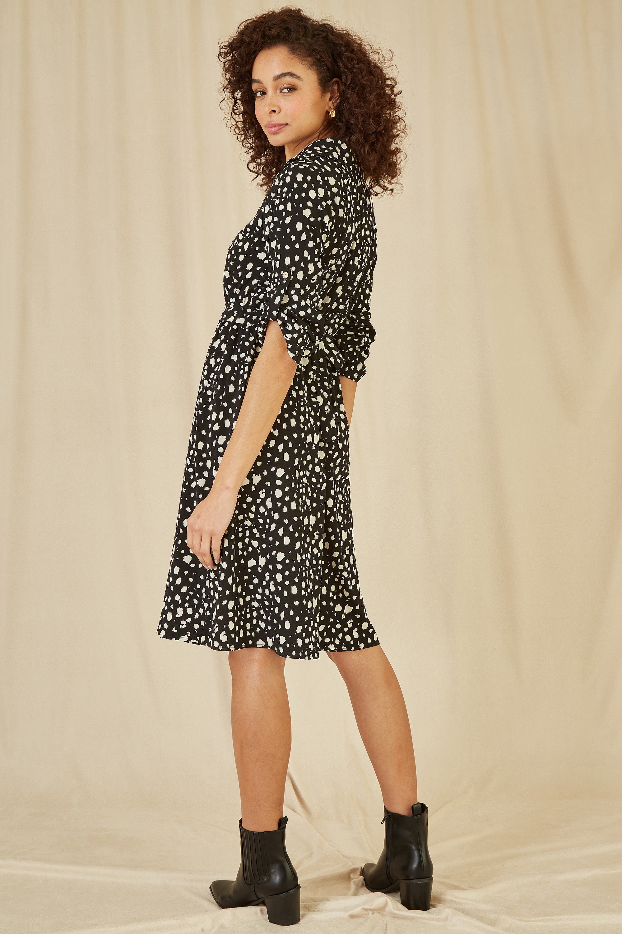 Mela Black Dash Print Skater Dress With Buckle - QHA UK