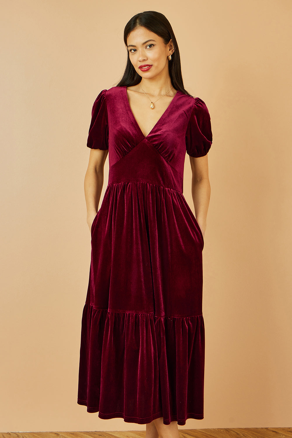 Yumi Burgundy Velvet Midi Dress - QHA UK