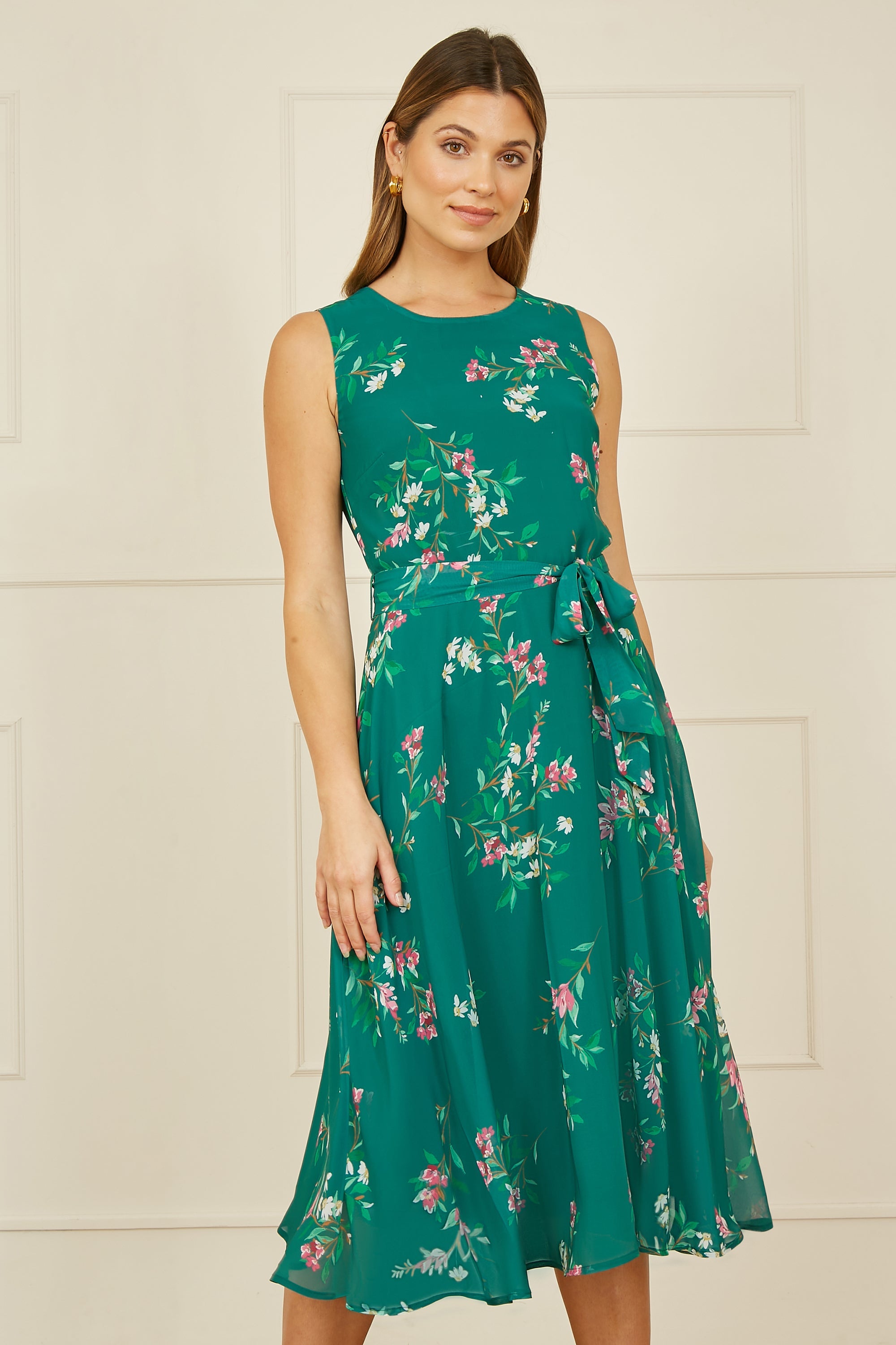 Yumi Green Daisy Print Skater Dress - QHA UK