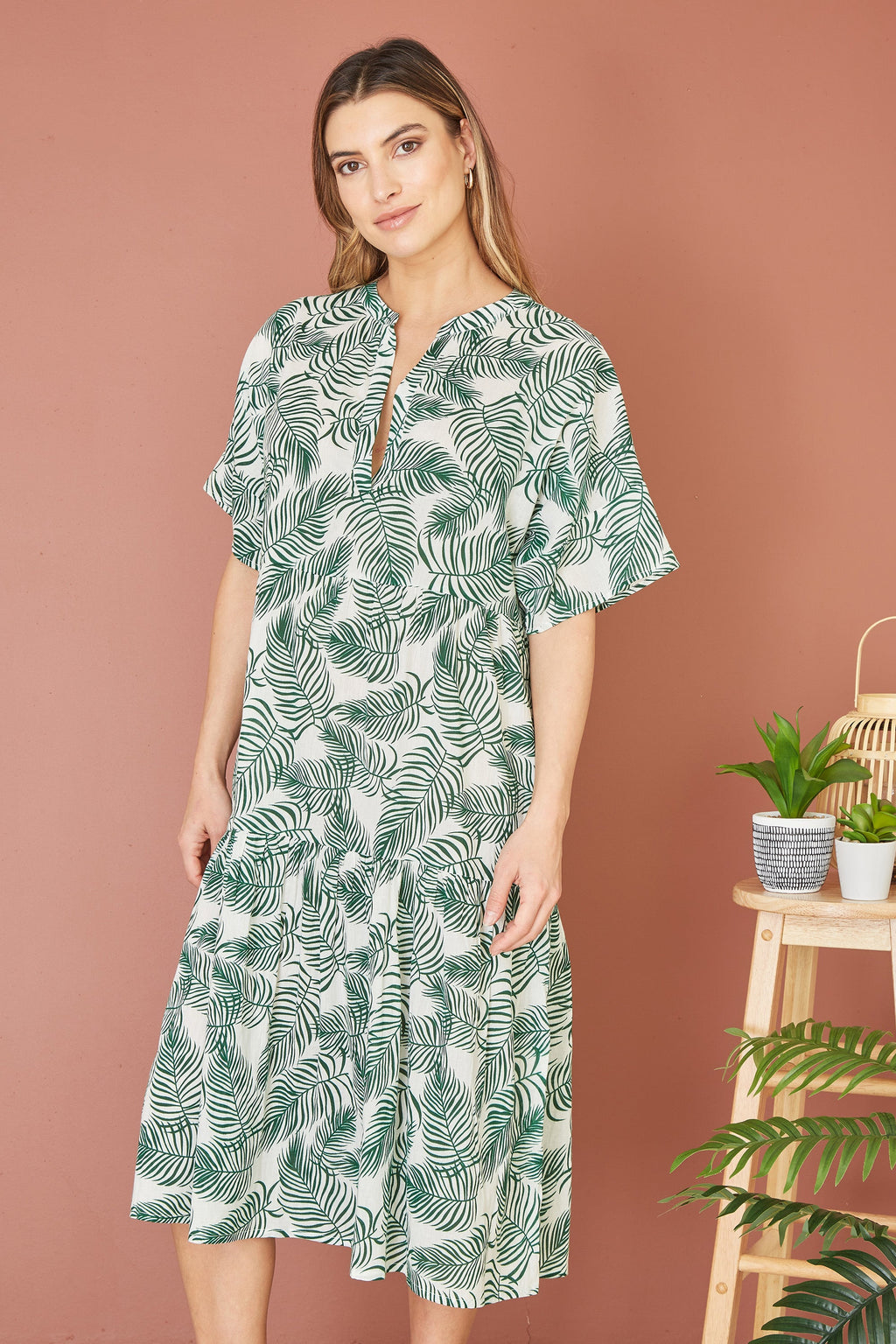 Yumi Green Organic Cotton Palm Print Tiered Tunic Dress - QHA UK
