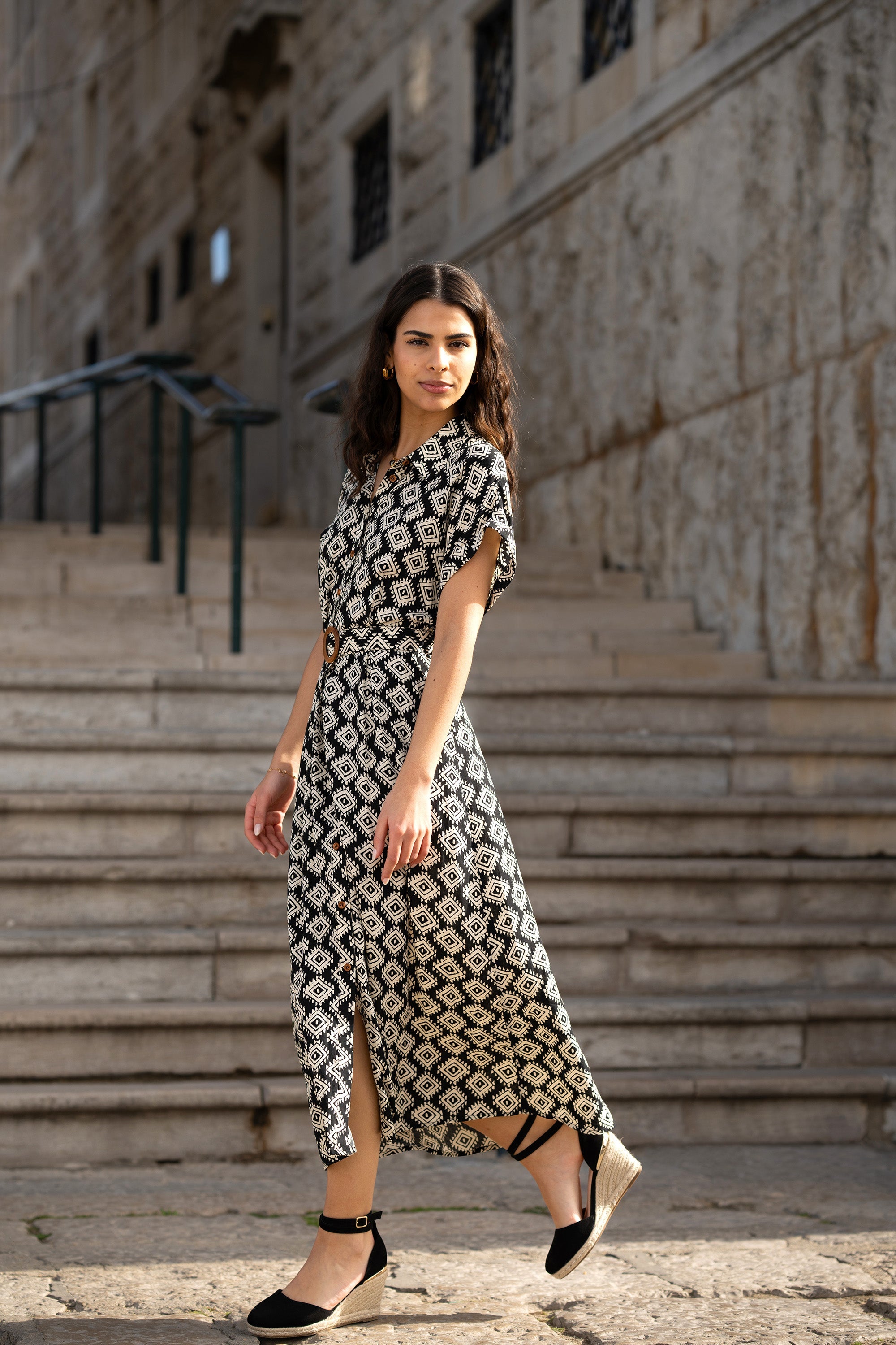Yumi Black Viscose Midi Shirt Dress With Matching Belt - QHA UK