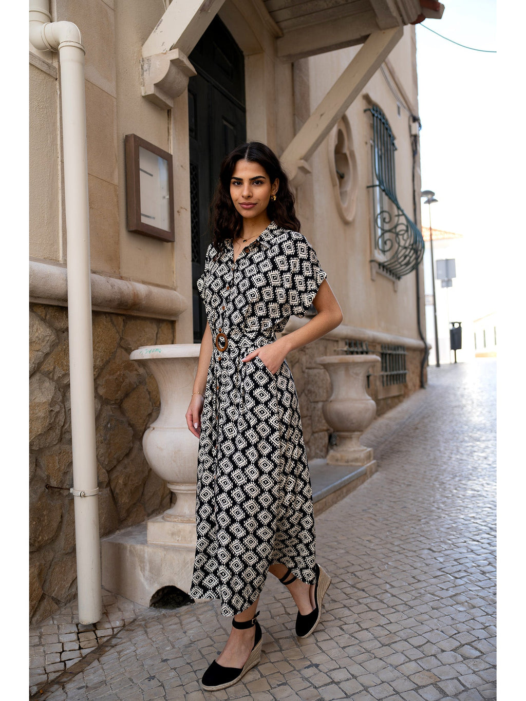 Yumi Black Viscose Midi Shirt Dress With Matching Belt - QHA UK