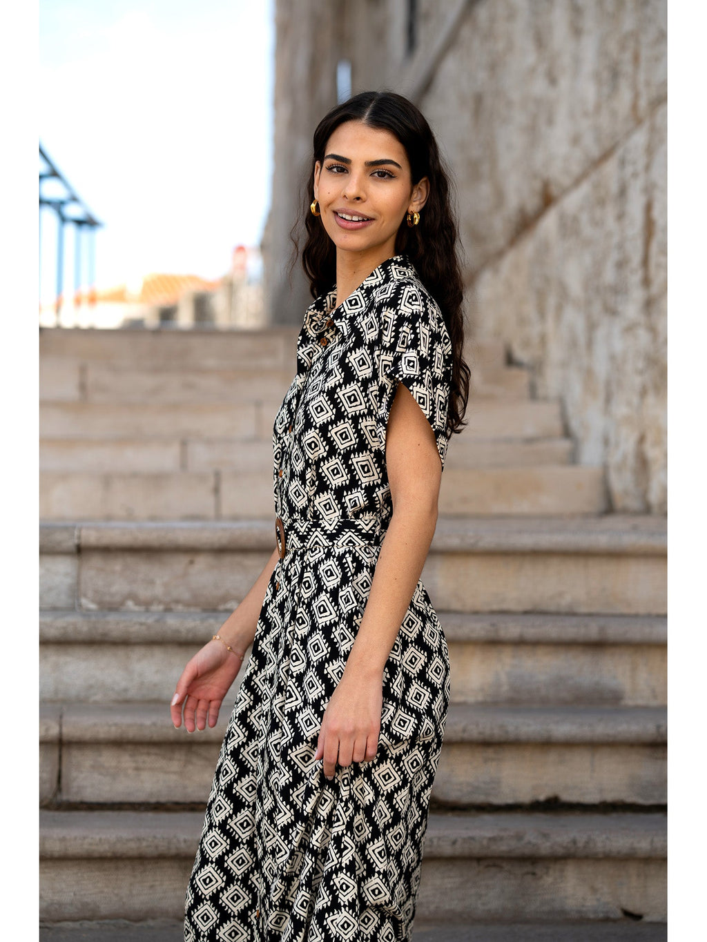 Yumi Black Viscose Midi Shirt Dress With Matching Belt - QHA UK