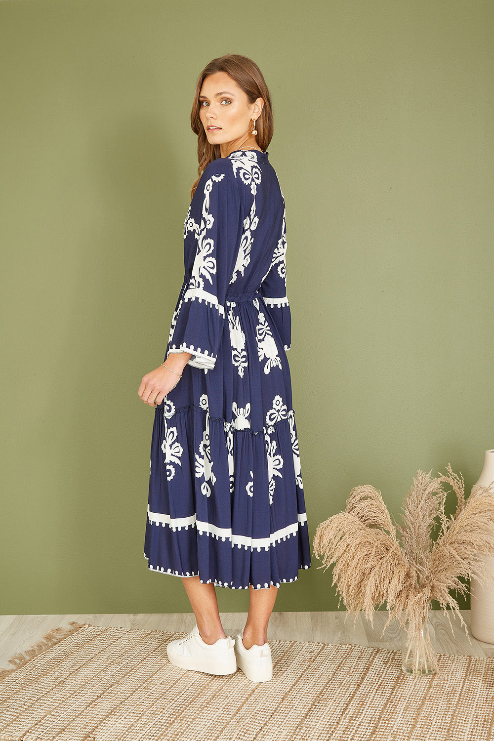 Yumi Navy Viscose Midi Dress With Long Sleeves - QHA UK