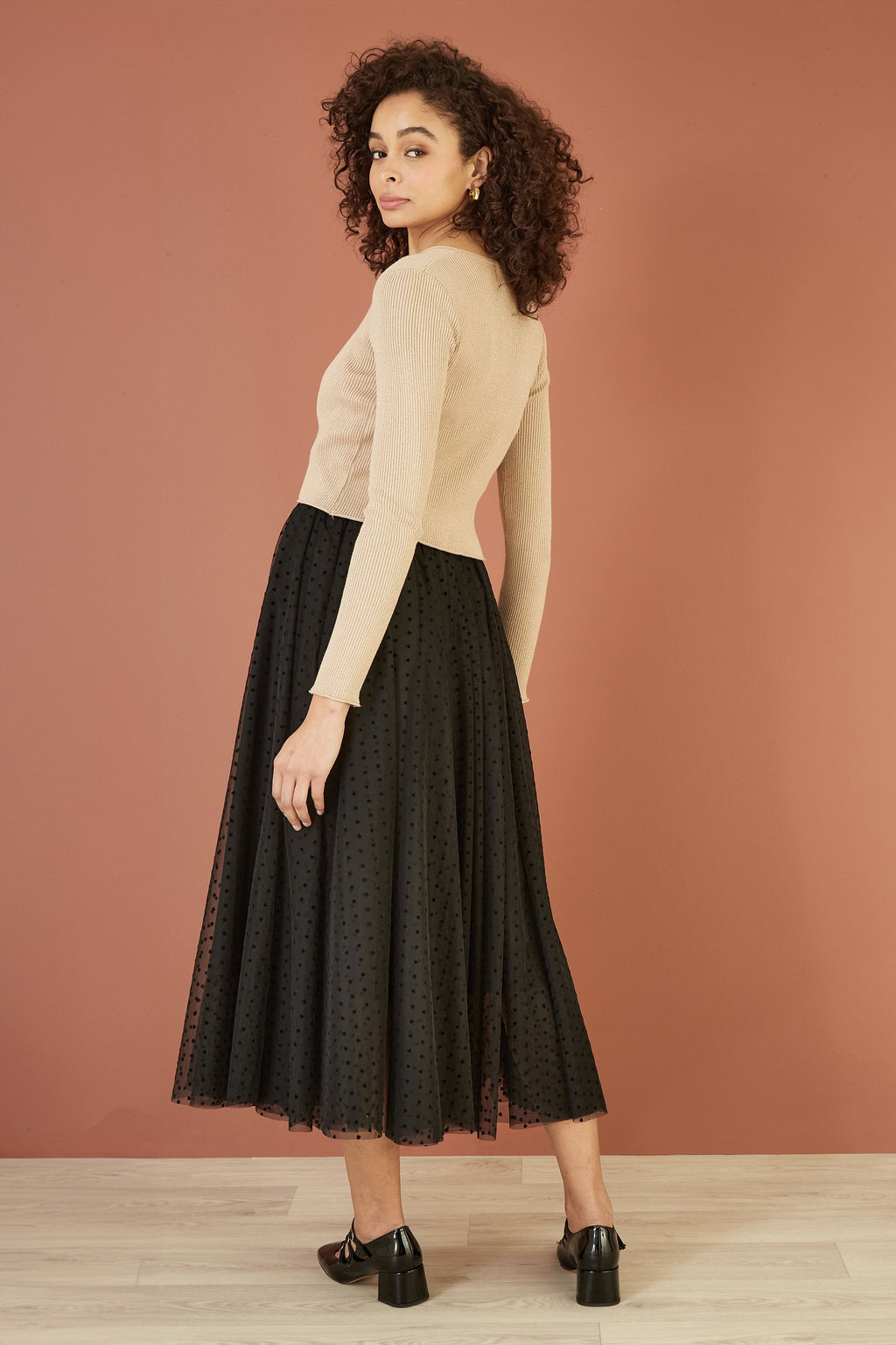 Yumi Gold Metallic Knitted Ribbed Tie Front Bolero - QHA UK