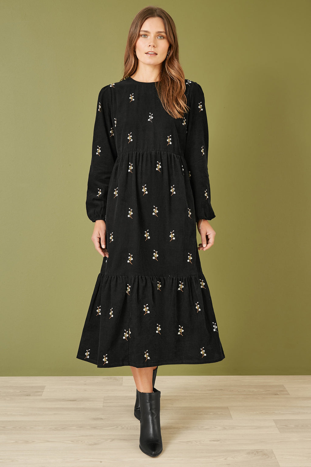 Yumi Black Long Sleeve Midi Dress With Floral Embroidery - QHA UK