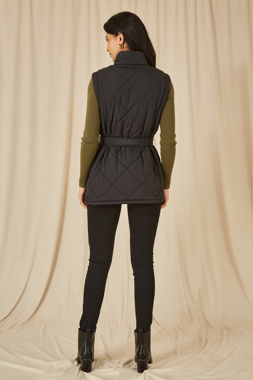 Yumi Black High Neck Quilted Gilet With Belt - QHA UK