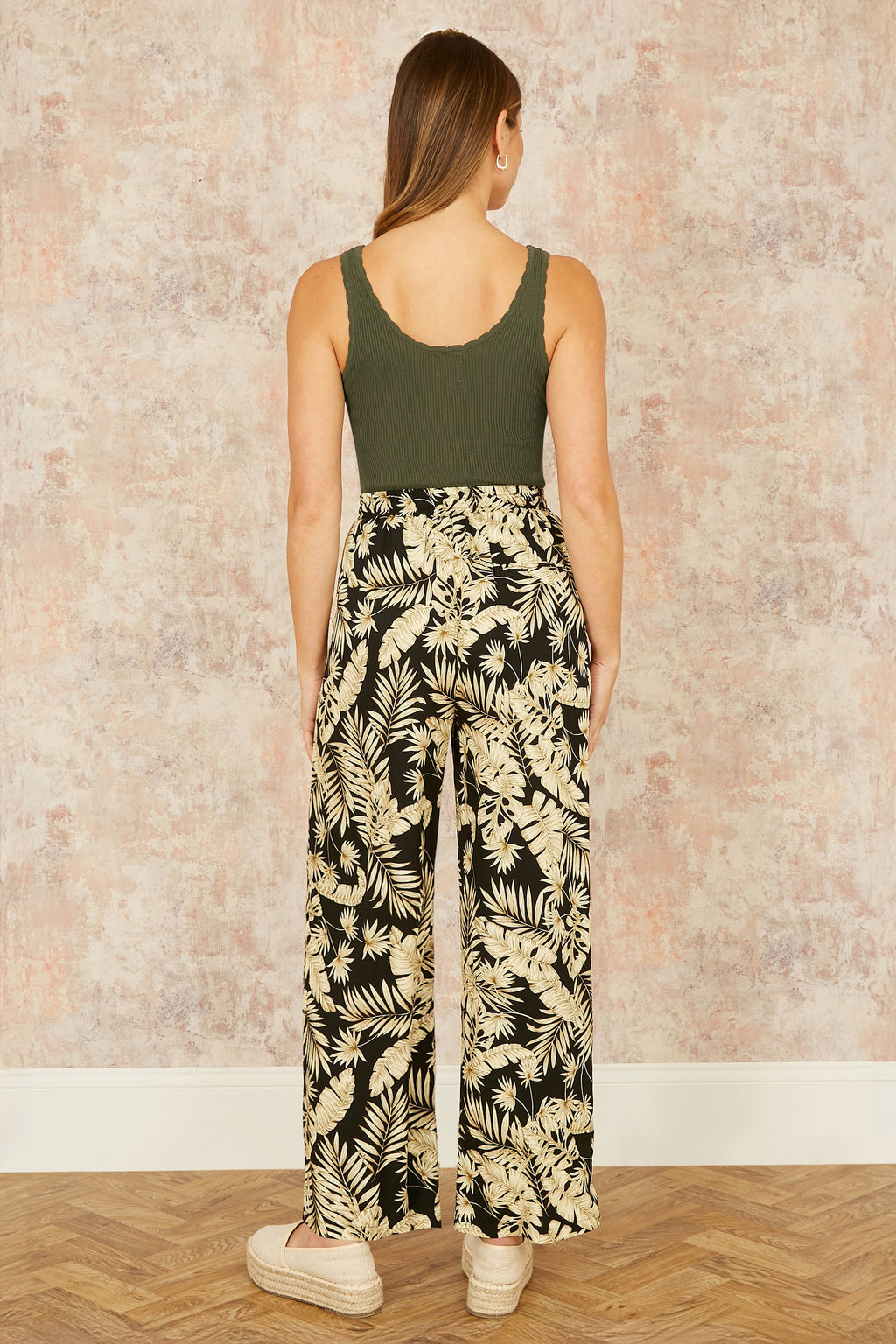 Yumi Green Fine Knit Vest Top