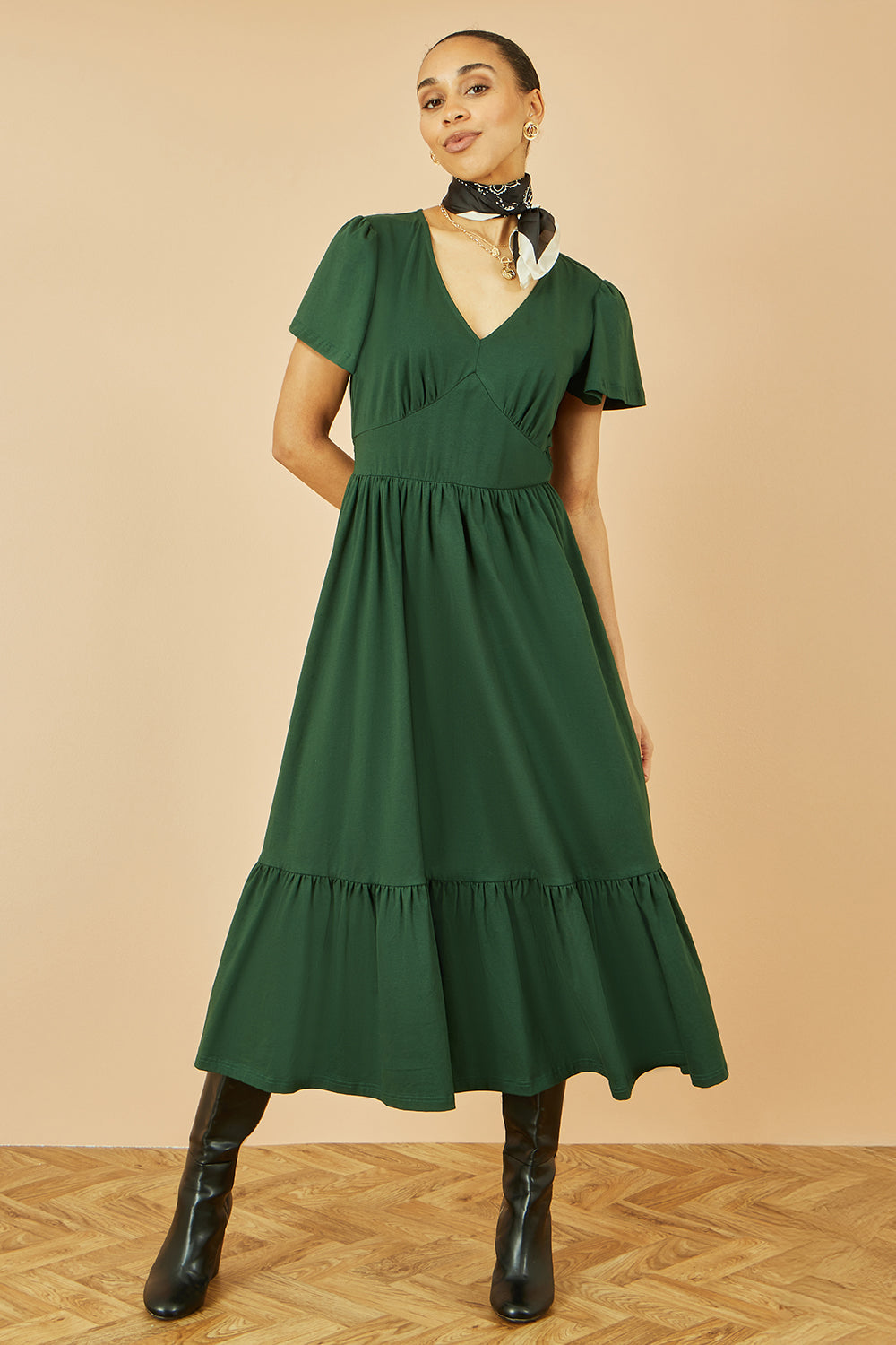 Yumi Green Cotton Jersey V Neck Midi Dress QHA UK Yumi Green Cotton Jersey V Neck Midi Dress QHA UK