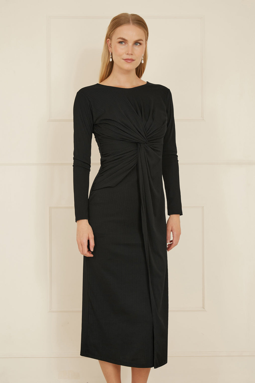Yumi Black Midi Fitted Stretch Dress With Knot Detail - QHA UK