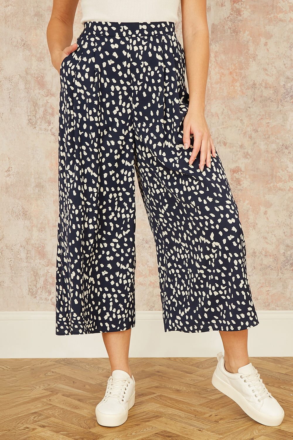 Yumi Navy Dash Print Culottes - QHA UK