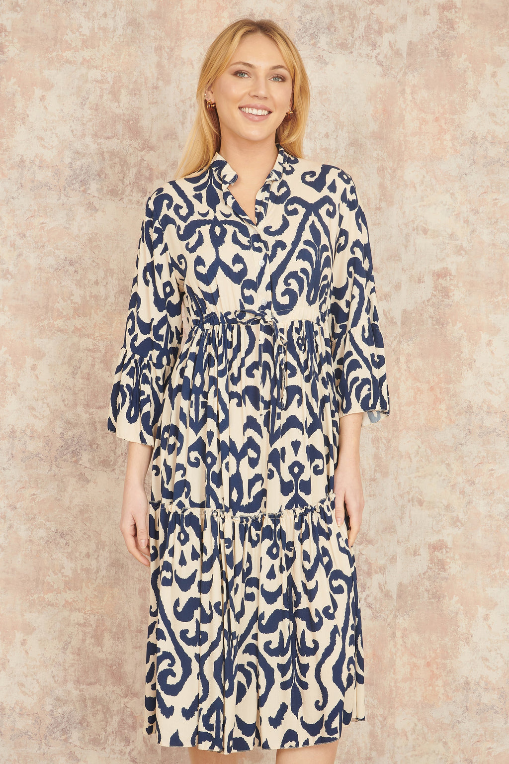 Yumi Navy Block Print Kaftan - QHA UK